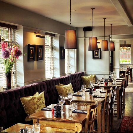 The Black Horse Fulmer Exterior foto